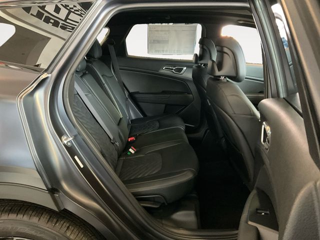 2026 Kia Sportage X-Line Image 10 of 24
