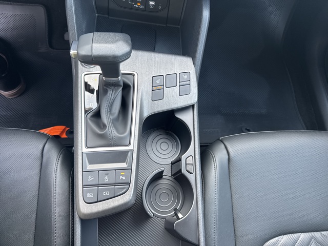 2026 Kia Sportage X-Line Image 16 of 18
