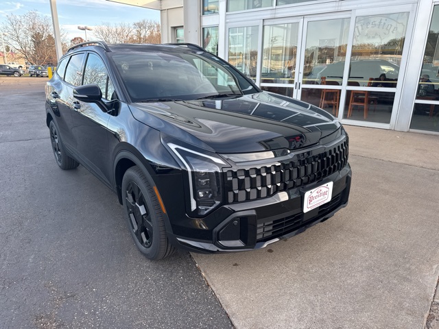 2026 Kia Sportage X-Line Image 3 of 18