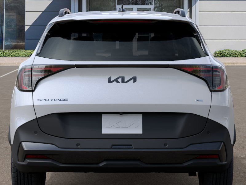 2026 Kia Sportage X-Line Image 8 of 35