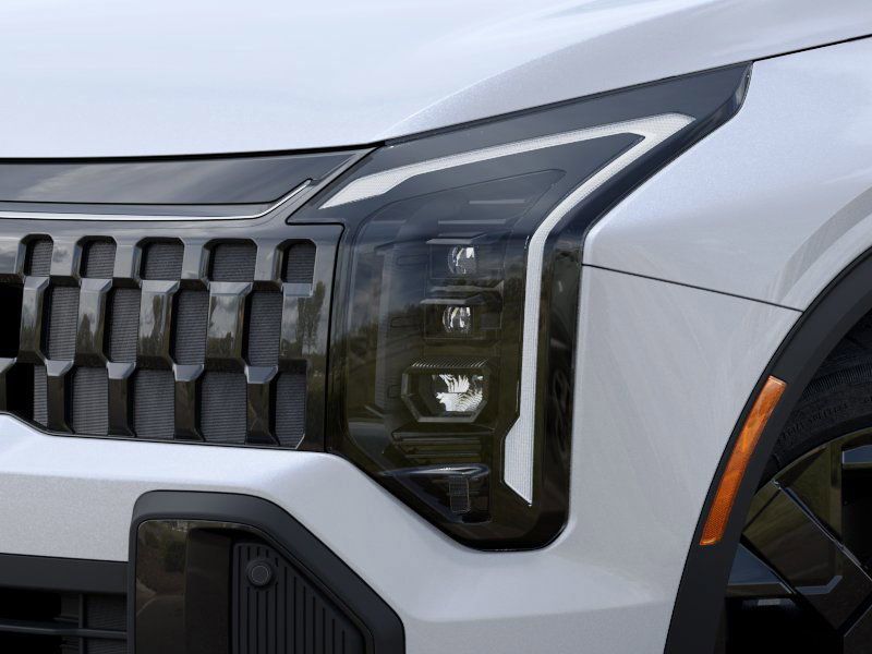 2026 Kia Sportage X-Line Image 28 of 35