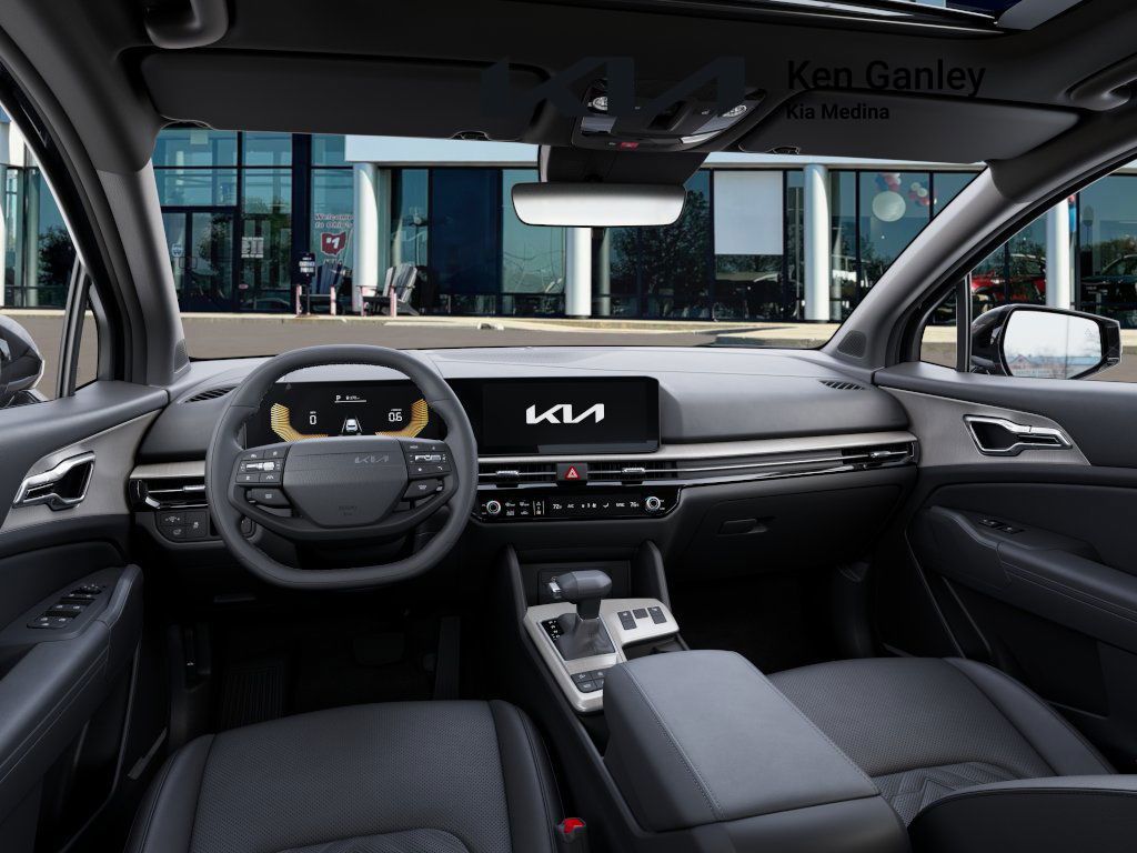 2026 Kia Sportage X-Line Image 18 of 33