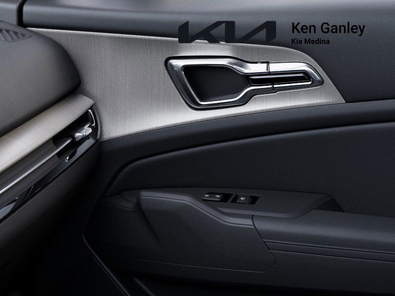 2026 Kia Sportage X-Line Image 20 of 33