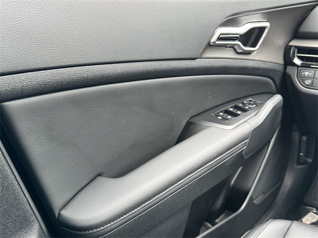 2026 Kia Sportage X-Line Image 34 of 48