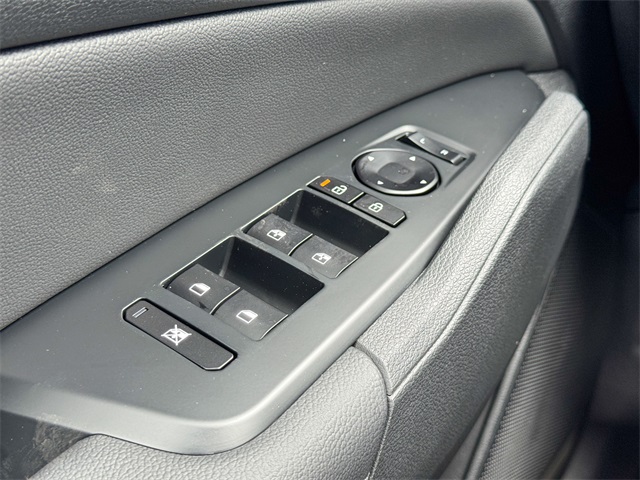 2026 Kia Sportage X-Line Image 38 of 48