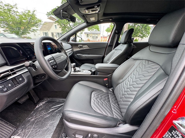 2026 Kia Sportage X-Line Image 15 of 48