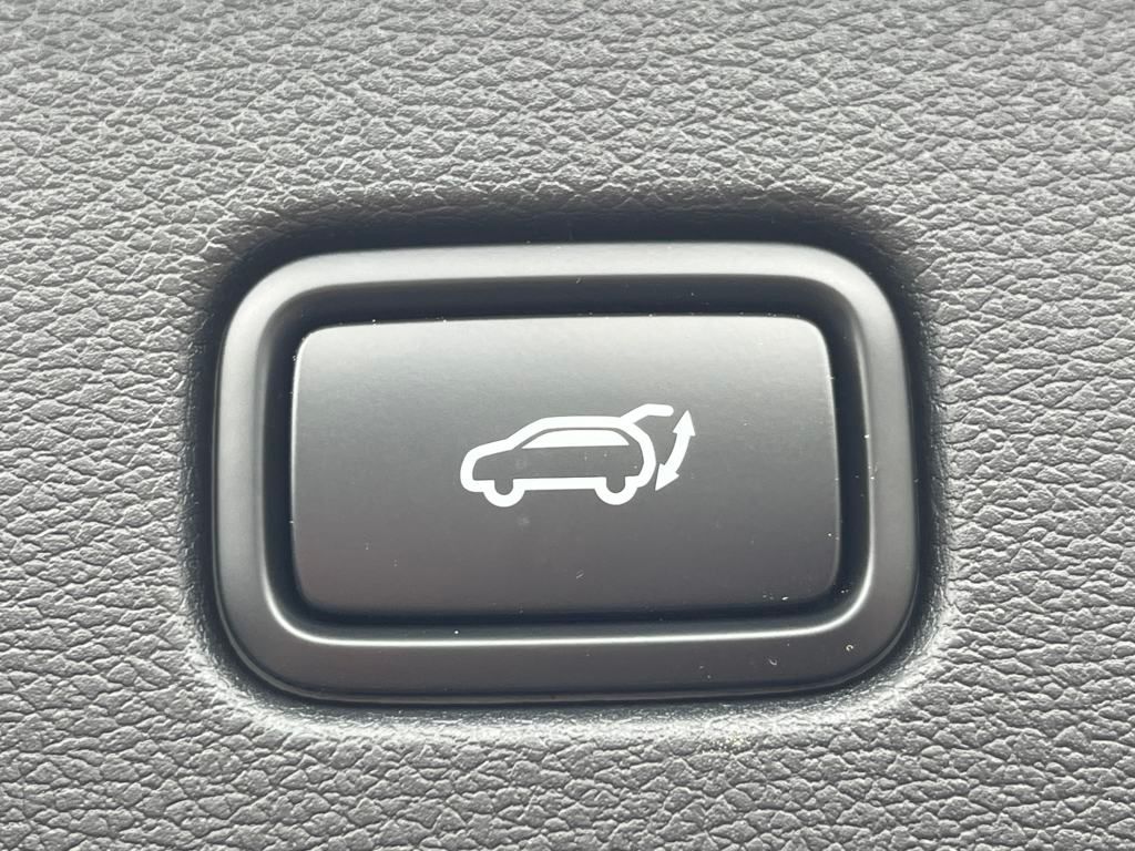 Vehicle image 43 of 43