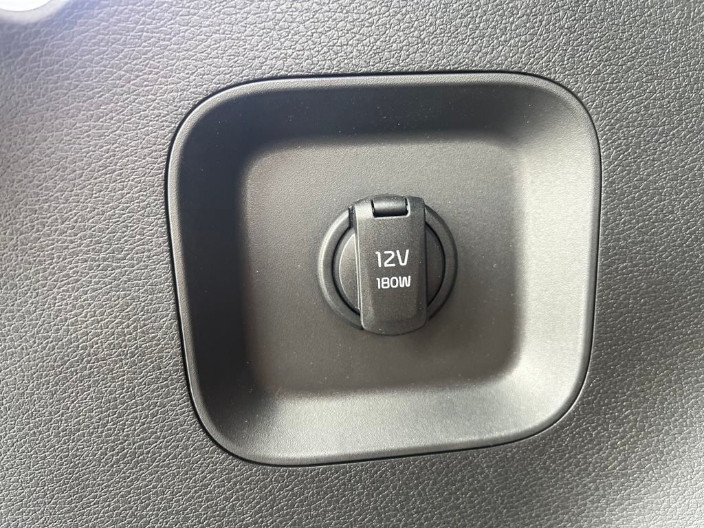 Vehicle image 42 of 43