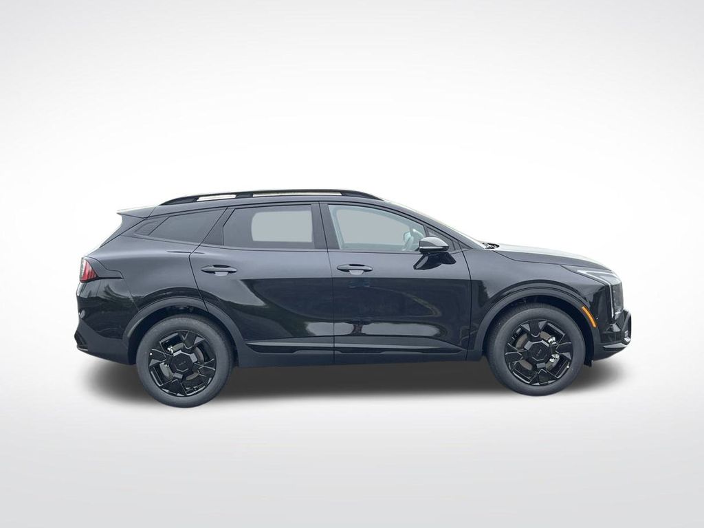 Vehicle image 4 of 43