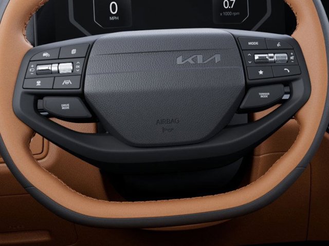 Vehicle image 22 of 27