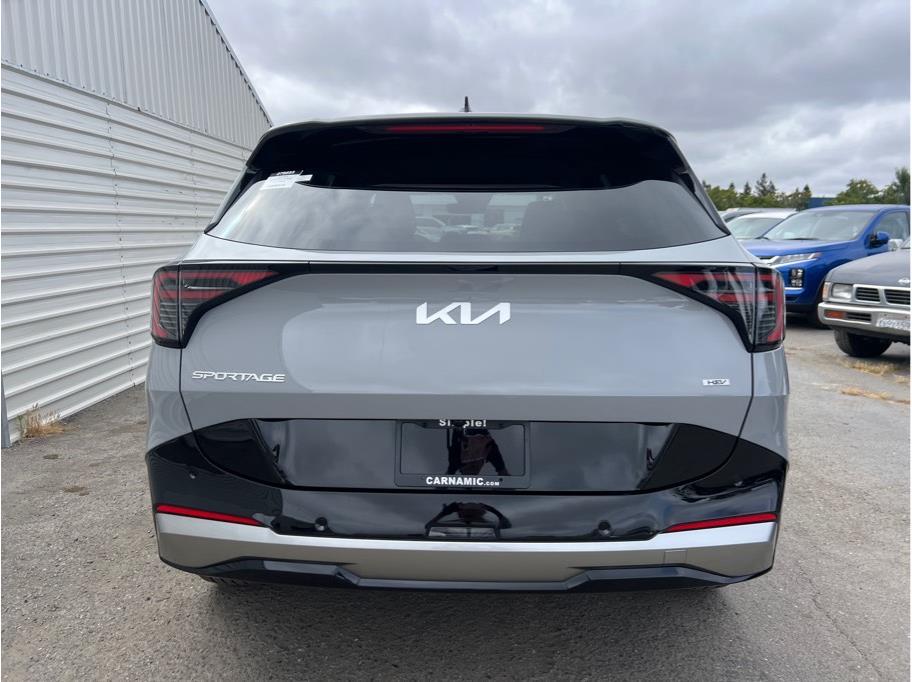 2026 Kia Sportage X-Line Image 5 of 26