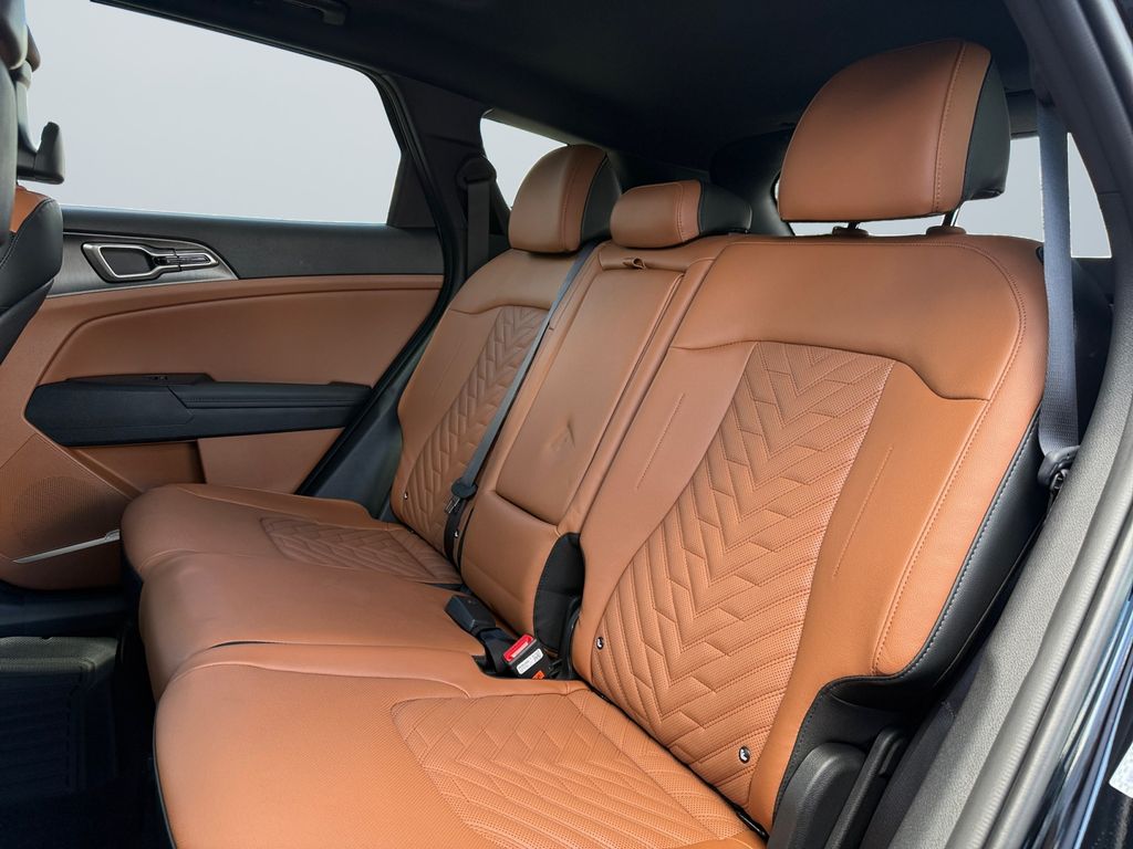 2026 Kia Sportage X-Line Image 10 of 20