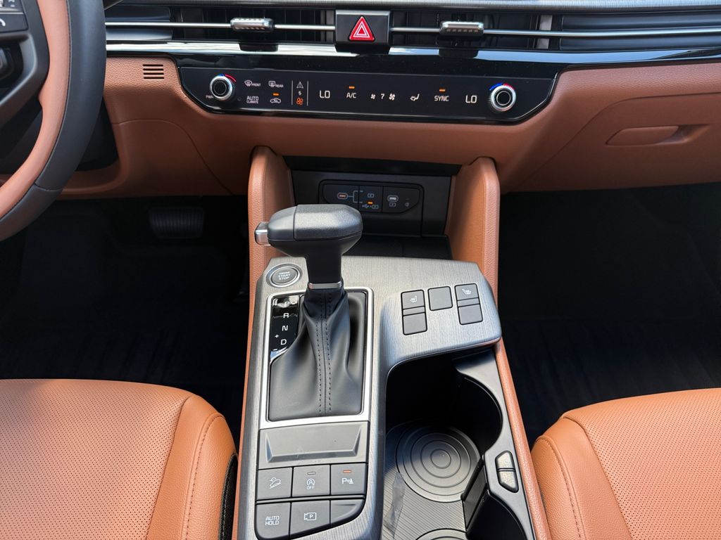 2026 Kia Sportage X-Line Image 16 of 20