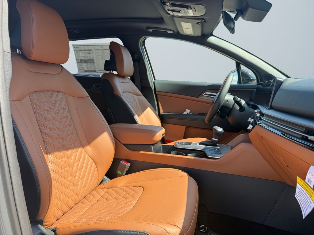 2026 Kia Sportage X-Line Image 12 of 20