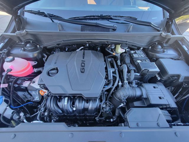 2026 Kia Sportage X-Line Image 9 of 37