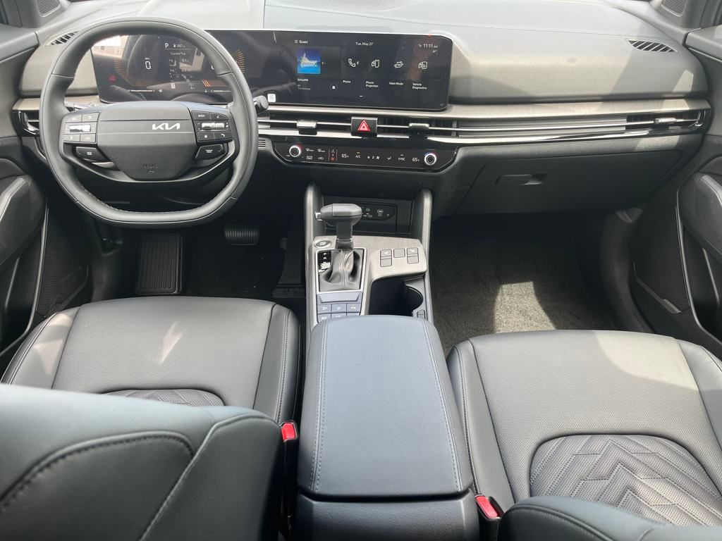 Vehicle image 20 of 39