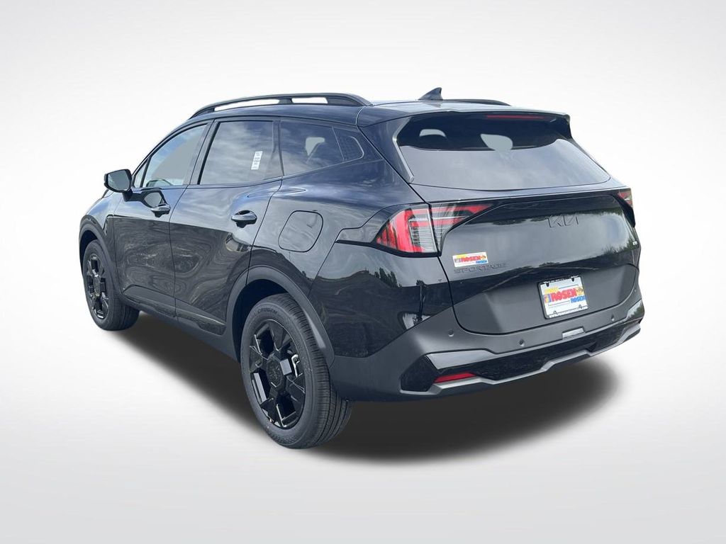 Vehicle image 7 of 39