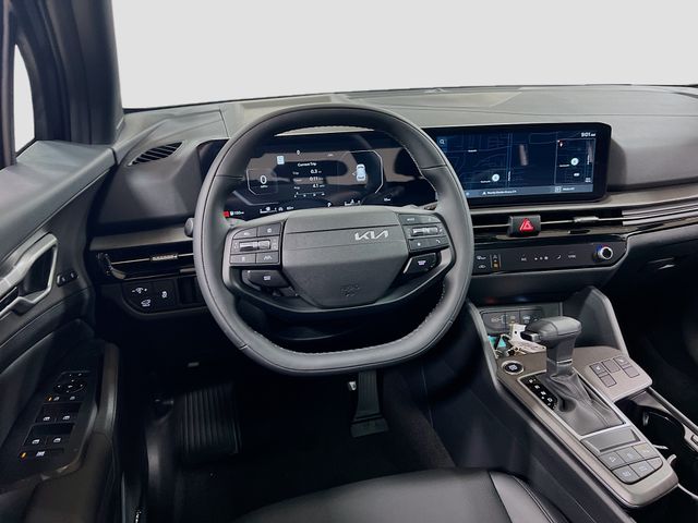 2026 Kia Sportage X-Line Image 18 of 35