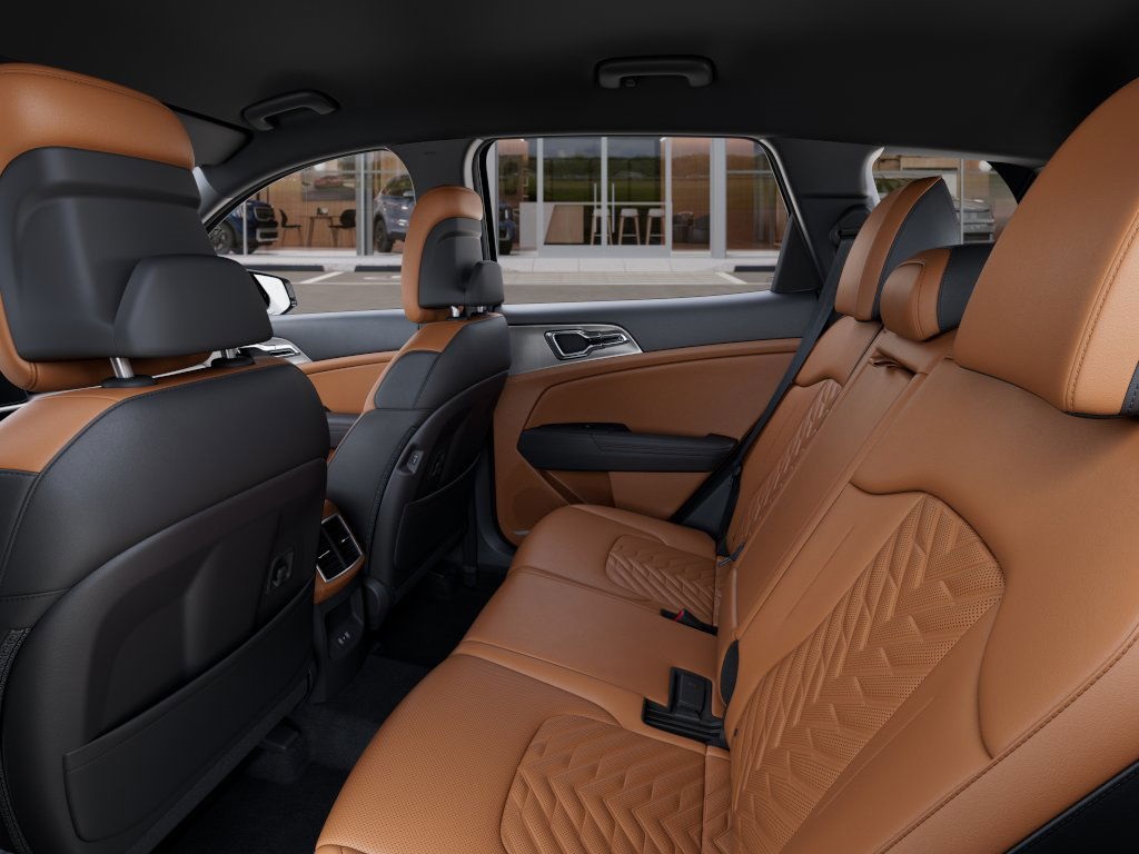 Vehicle image 12 of 27