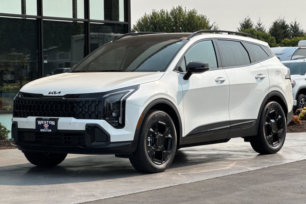 2026 Kia Sportage Plug-In Hybrid X-Line Image 1 of 27