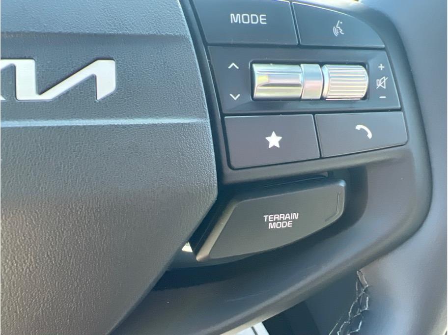 2026 Kia Sportage X-Line Image 21 of 25