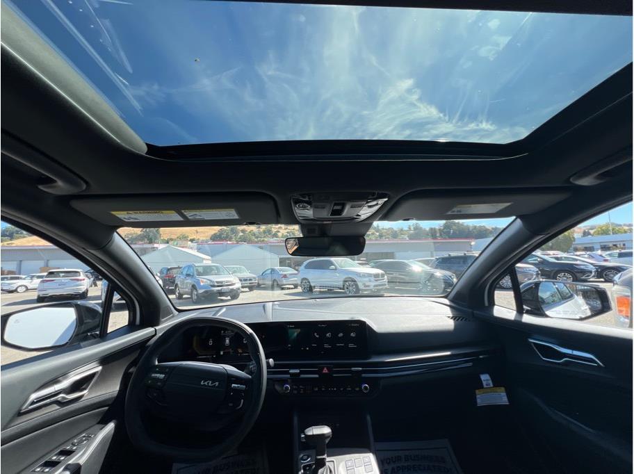 2026 Kia Sportage X-Line Image 14 of 25