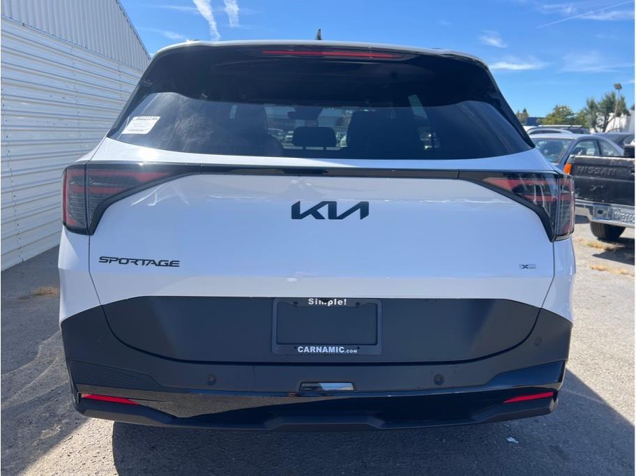 2026 Kia Sportage X-Line Image 6 of 25