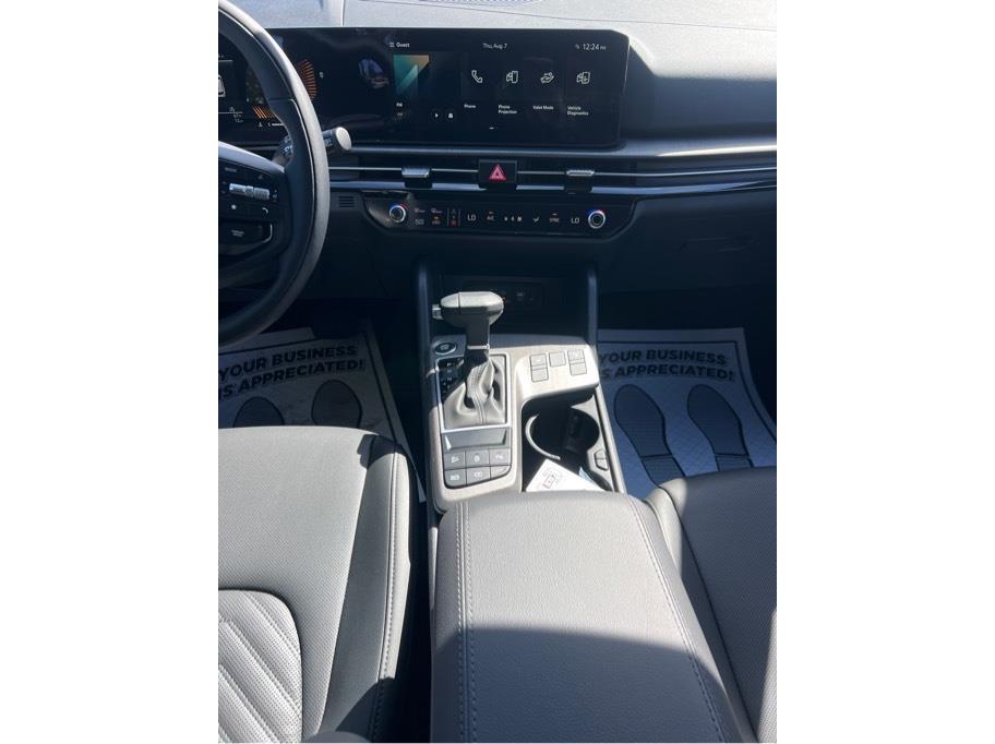 2026 Kia Sportage X-Line Image 25 of 25