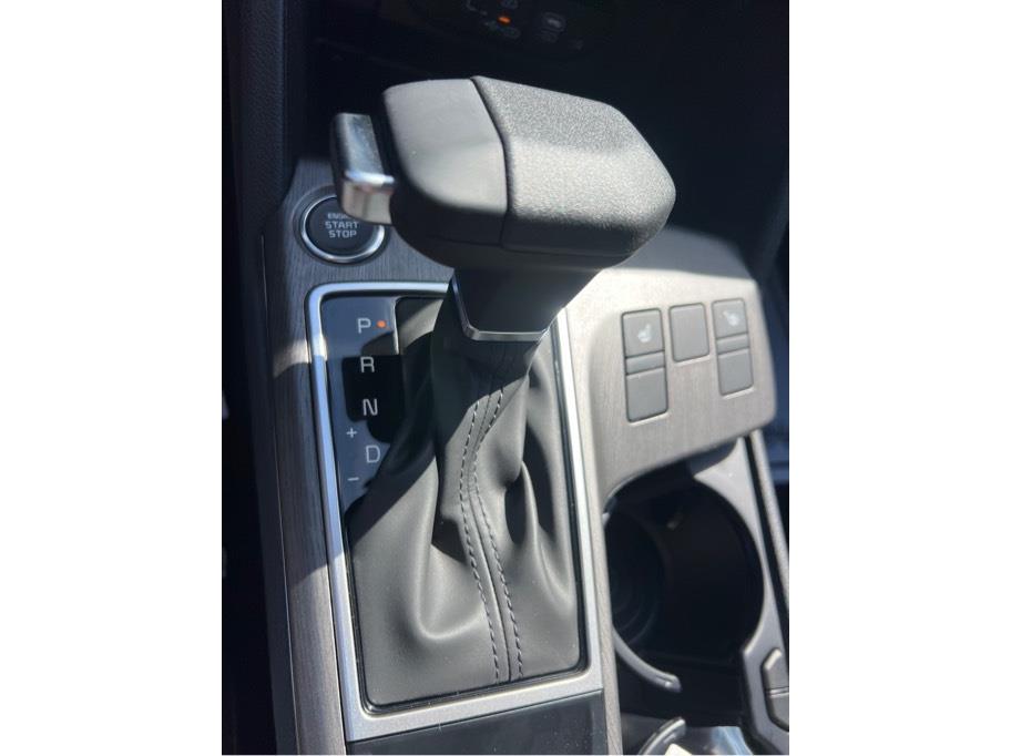 2026 Kia Sportage X-Line Image 24 of 25