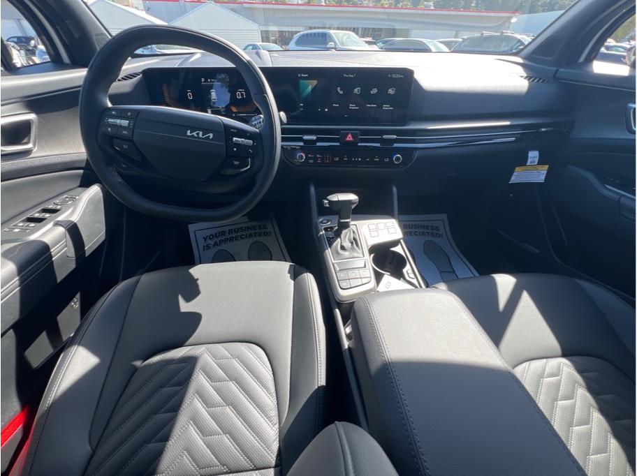 2026 Kia Sportage X-Line Image 16 of 25