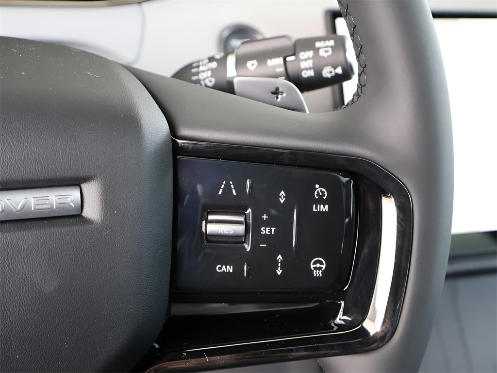 2026 Land Rover Range Rover Evoque Dynamic SE Image 54 of 80