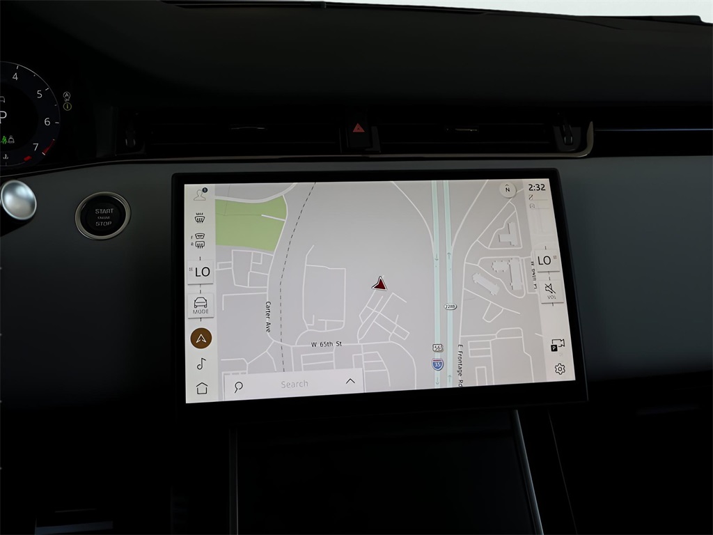 2026 Land Rover Range Rover Evoque Dynamic SE Image 43 of 80