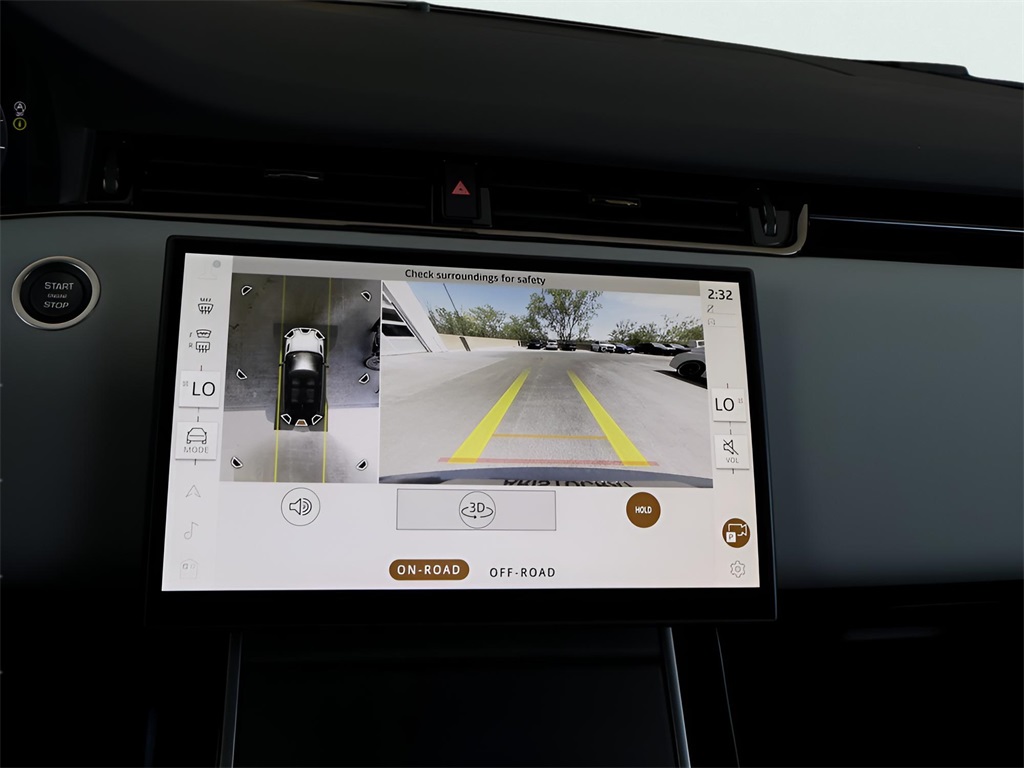 2026 Land Rover Range Rover Evoque Dynamic SE Image 39 of 80