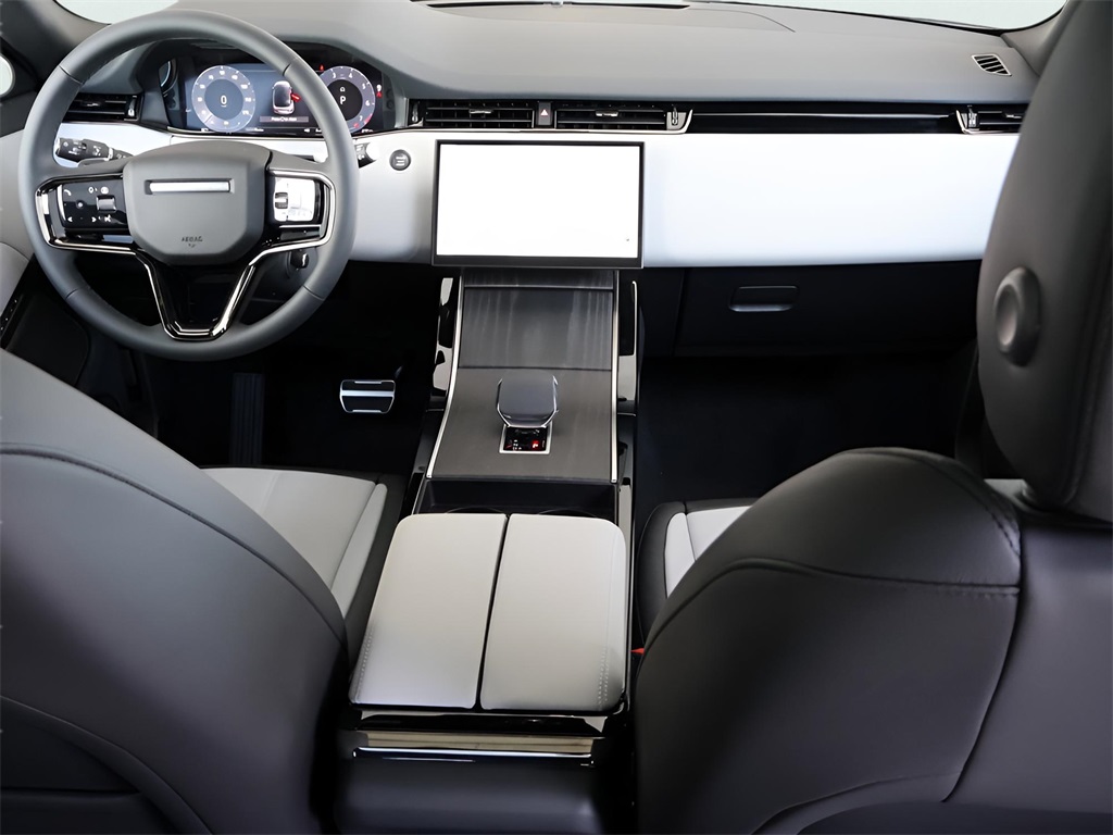 2026 Land Rover Range Rover Evoque Dynamic SE Image 27 of 80