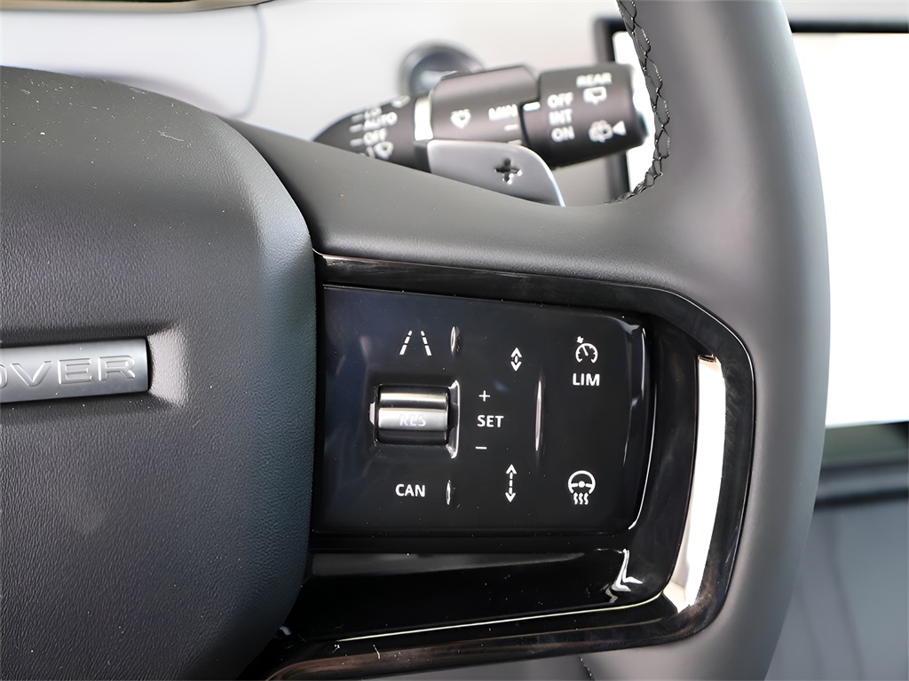 2026 Land Rover Range Rover Evoque Dynamic SE Image 53 of 80