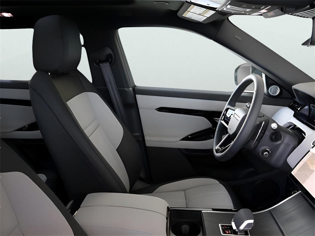 2026 Land Rover Range Rover Evoque Dynamic SE Image 22 of 80