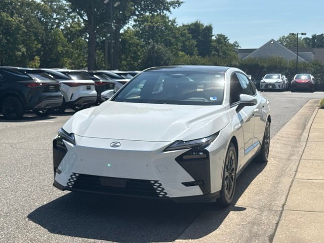 2026 Lexus ES ES 500e Luxury Image 2 of 39