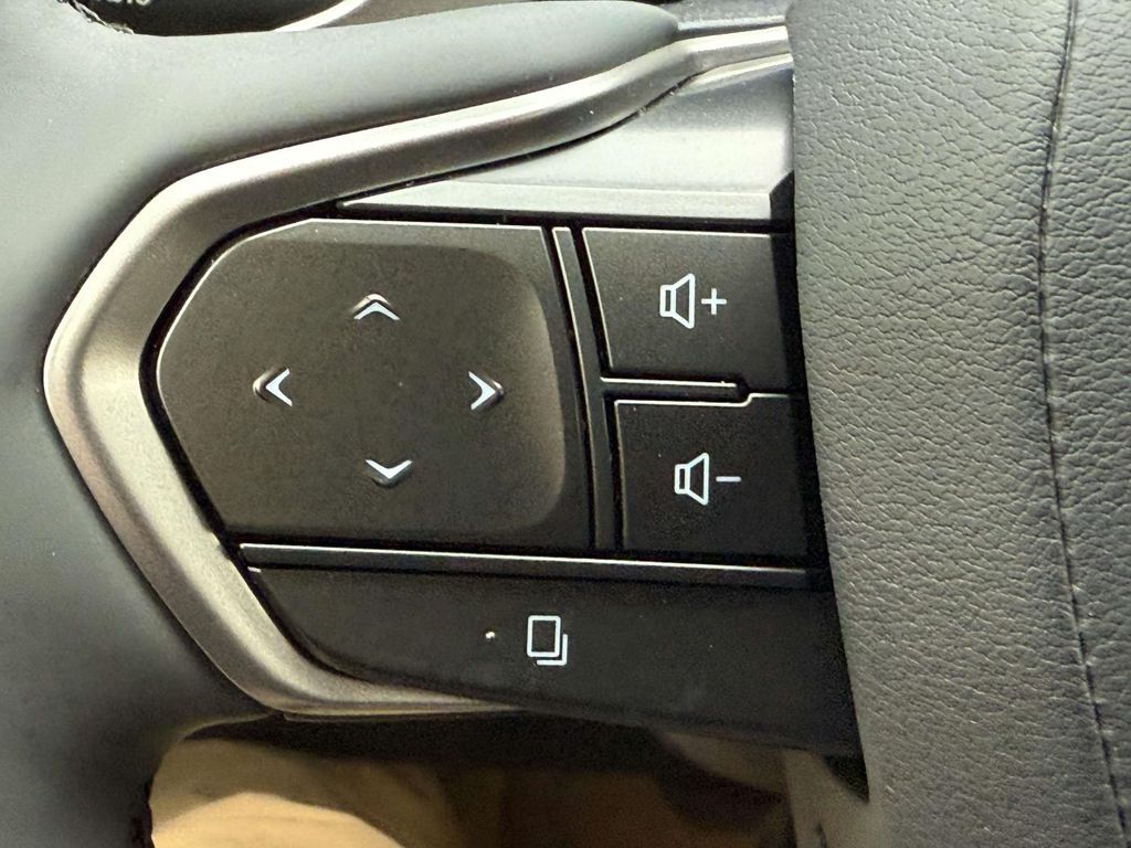 2026 Lexus RZ RZ 450e Premium Image 17 of 20