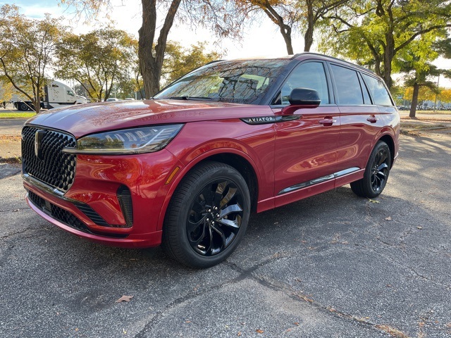 2026 Lincoln Aviator Premiere Image 1 of 42