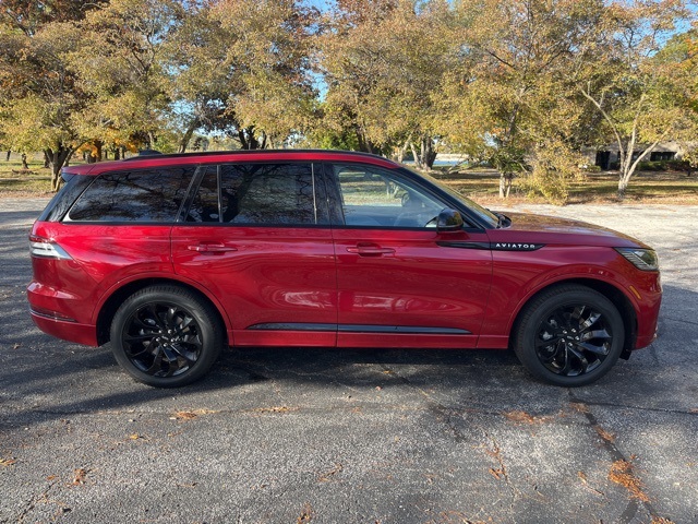2026 Lincoln Aviator Premiere Image 4 of 42