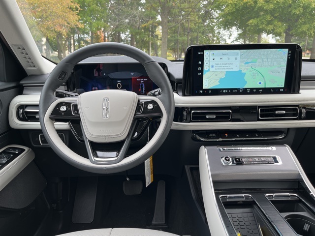 2026 Lincoln Aviator Premiere Image 17 of 42