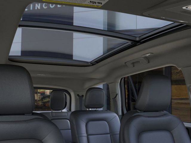 2026 Lincoln Aviator Premiere Image 16 of 26