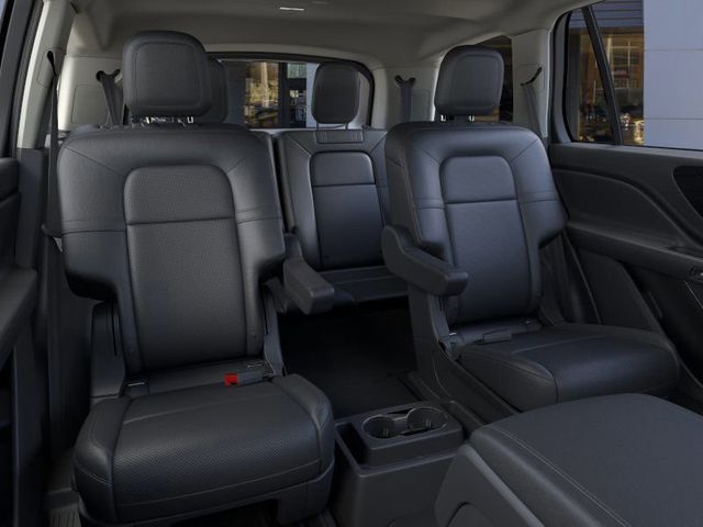 2026 Lincoln Aviator Premiere Image 13 of 26