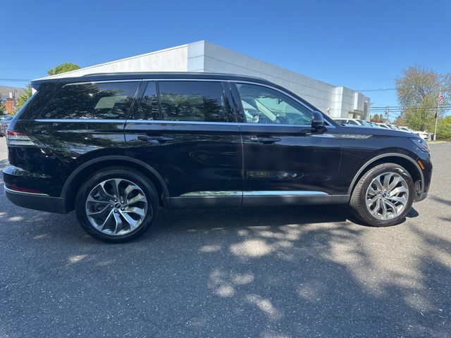 2026 Lincoln Aviator Premiere Image 3 of 21