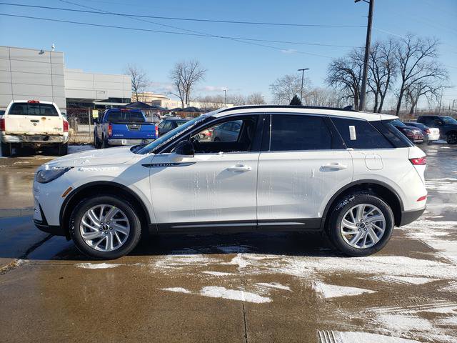 2026 Lincoln Corsair Premiere Image 8 of 21