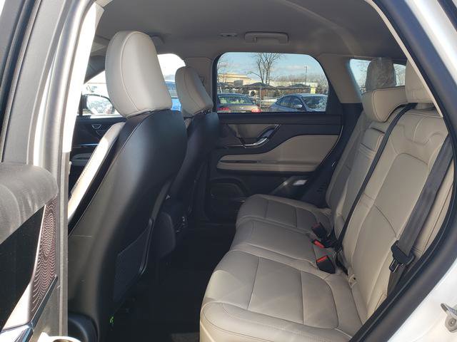 2026 Lincoln Corsair Premiere Image 12 of 21