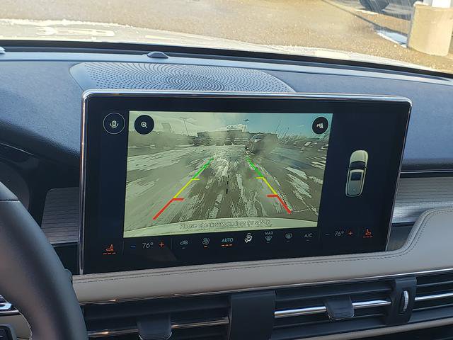 2026 Lincoln Corsair Premiere Image 16 of 21