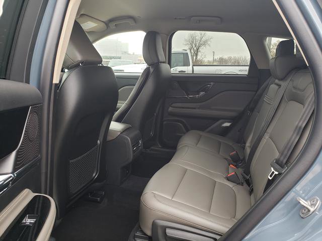 2026 Lincoln Corsair Premiere Image 11 of 21