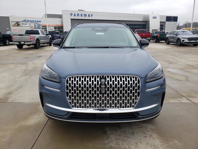 2026 Lincoln Corsair Premiere Image 2 of 21