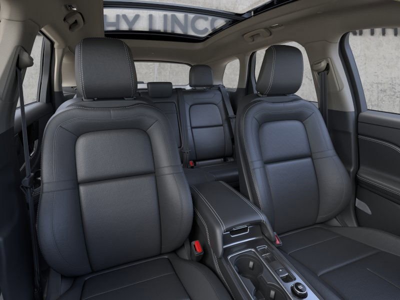 2026 Lincoln Corsair Reserve Image 11 of 22